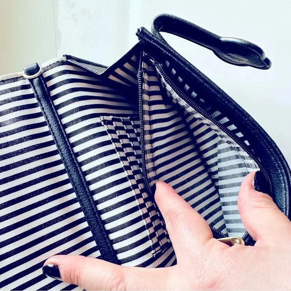 Nwot Betsy Johnson Peekaboo Kitty Wallet/Crossbody - Picture 6 of 9